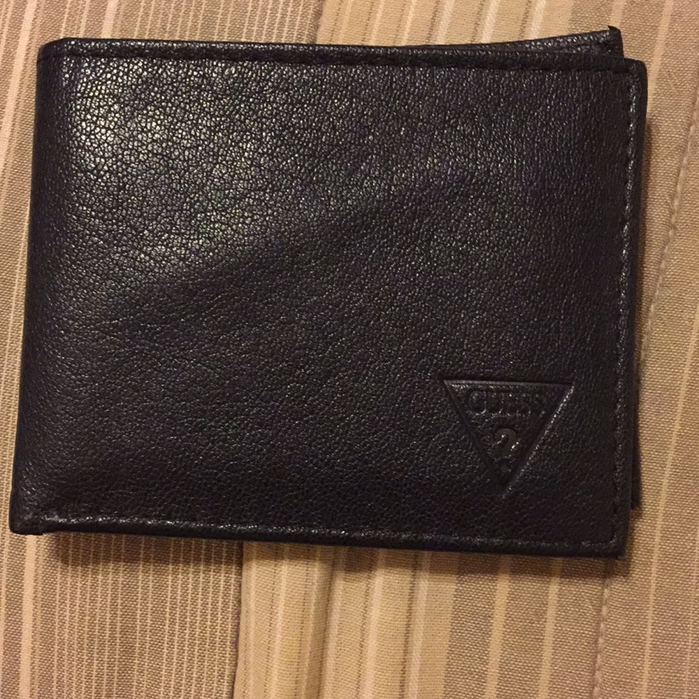 Guess wallet